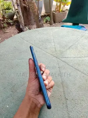 Samsung Galaxy A10 (Used)