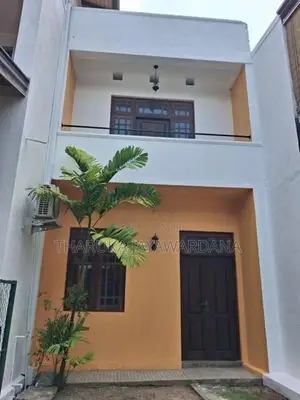 Two story House for Rent Palawaththa