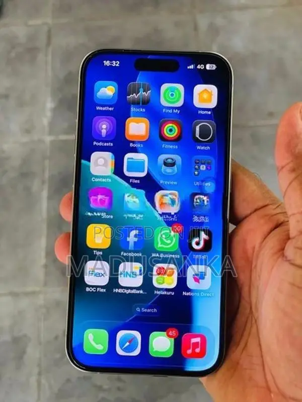 Apple iPhone 15 Pro 128GB (Used)