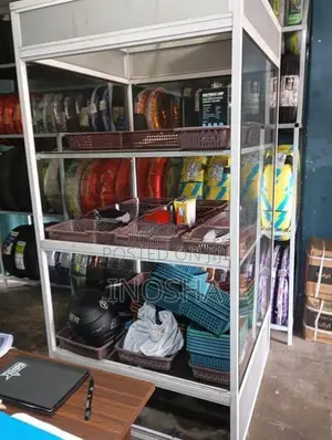 Glass showcase