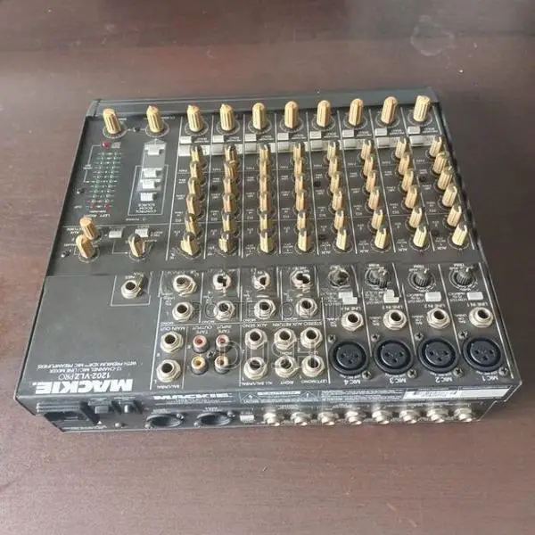 Mackie 1202-VLZ Pro 12-Channel Mixer