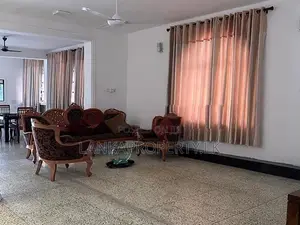 Three Storey House For Sale in Colombo 13
