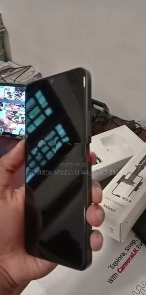 ZTE nubia V70 Max (Used)