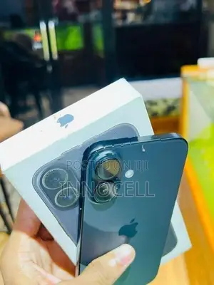 Apple iPhone 16 128GB (Used)