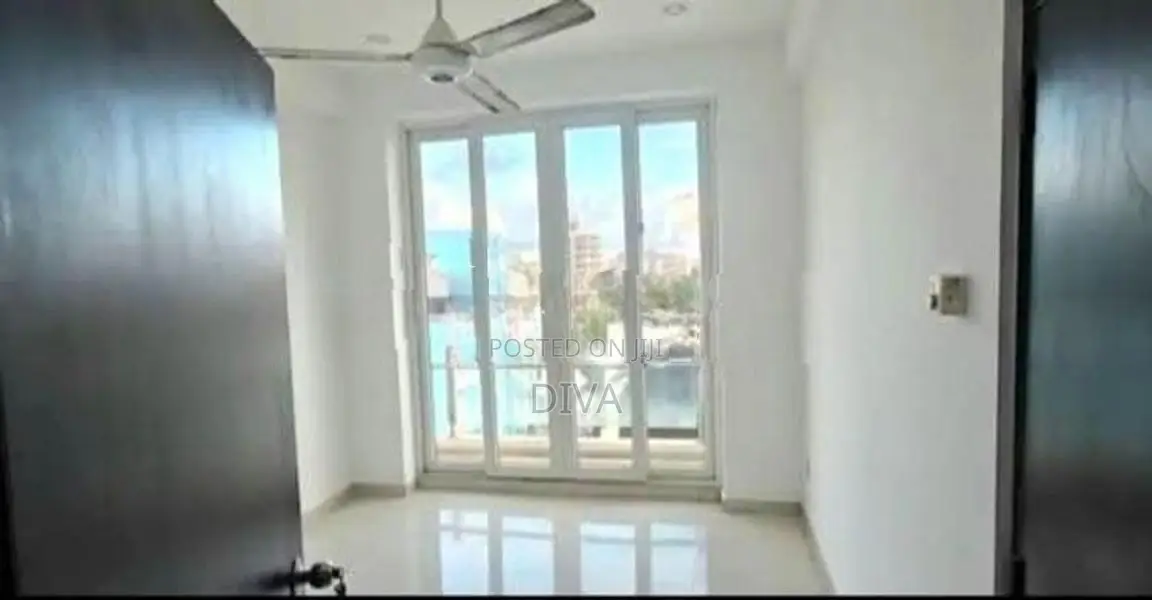 04 Bedrooms Apartment for Sale Wellawatta