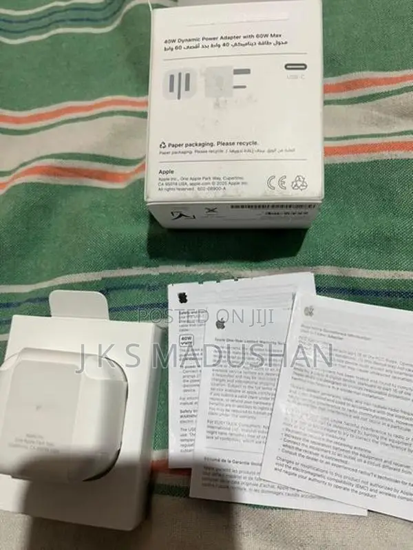 Apple iPhone Charger