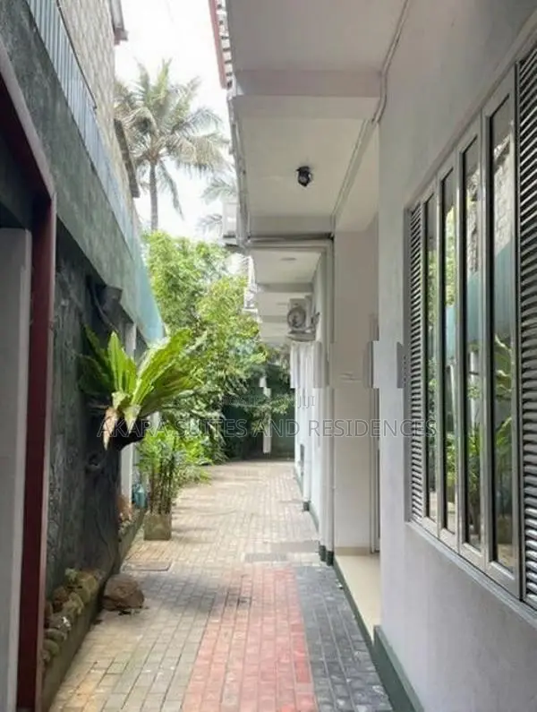 16 Perches - Semi Furnished House for Sale Hl48777