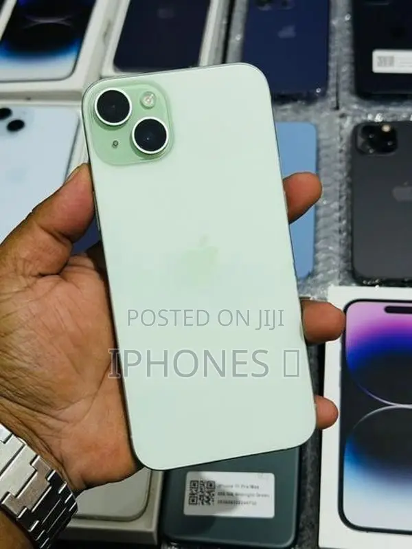 Apple iPhone 15 Plus 256GB (Used)