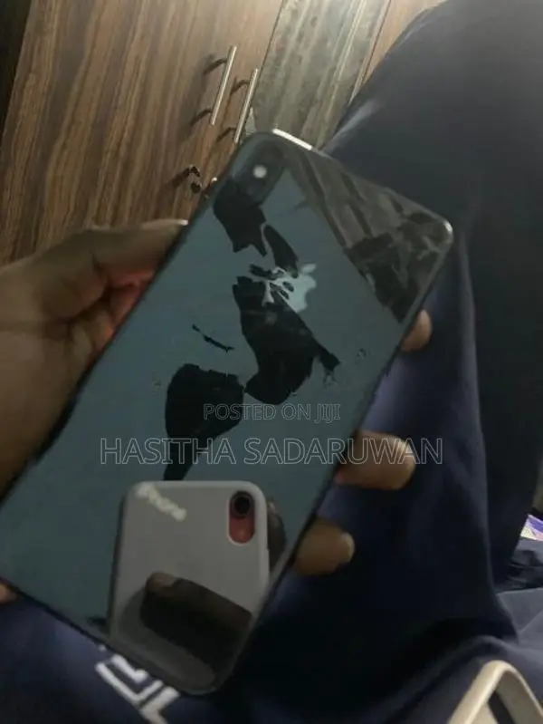 Apple iPhone XS Max (Used)