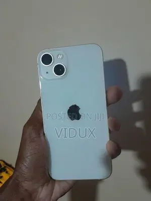 Apple iPhone 13 (Used)