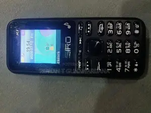 Ciro 1 Button Phone (Used)