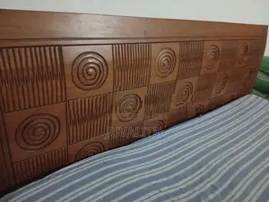 7X7 Bed with Mattress