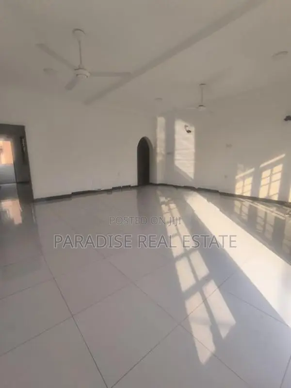 BRAND NEW 2 STOREY UNIT HOUSE FOR RENT IN RATMALANA