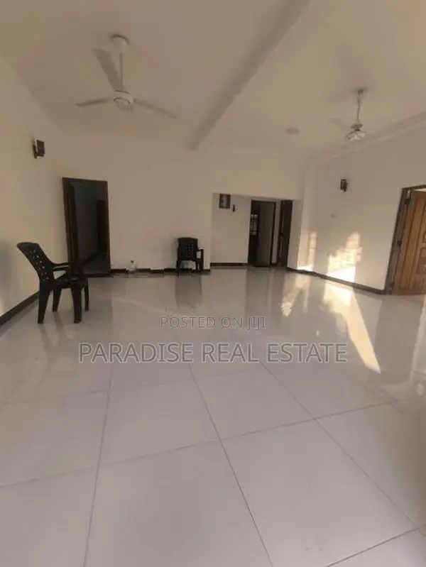 BRAND NEW 2 STOREY UNIT HOUSE FOR RENT IN RATMALANA
