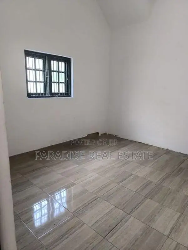 BRAND NEW 2 STOREY UNIT HOUSE FOR RENT IN RATMALANA