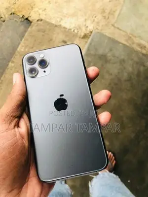 Apple iPhone 11 Pro (Used)