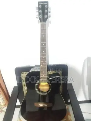 Suzuki Guitar
