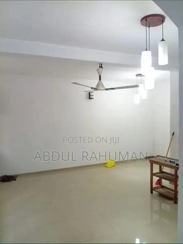 තට්ටු දෙකේ ගෙදර 5 Rooms Kiribathgoda Town