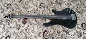 Gio Ibenaz Soundgiar 5string Bass Guitar