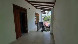 උඩුමාලේ Unfurnished House Mount Lavina Dinermore