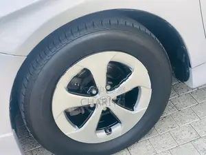Toyota Prius 2012
