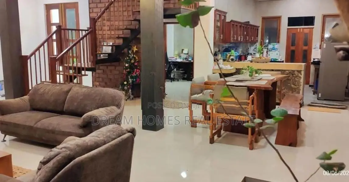 Luxury Beautiful 2 Story House for Sale Nittabuwa