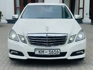 Mercedes Benz E200 2011