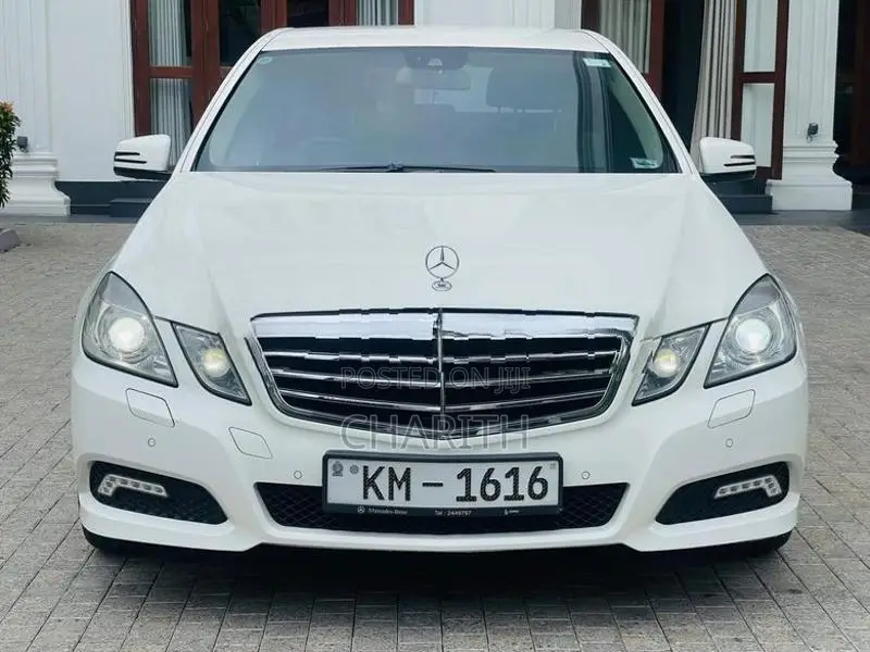 Mercedes Benz E200 2011