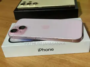 Apple iPhone 15 256GB (Used)