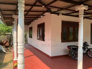 House for Sale in Atigala Road, Meegoda