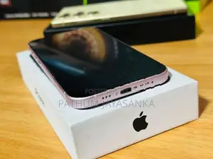 Apple iPhone 15 256GB (Used)