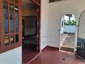House for Sale in Atigala Road, Meegoda