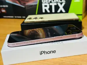 Apple iPhone 15 256GB (Used)