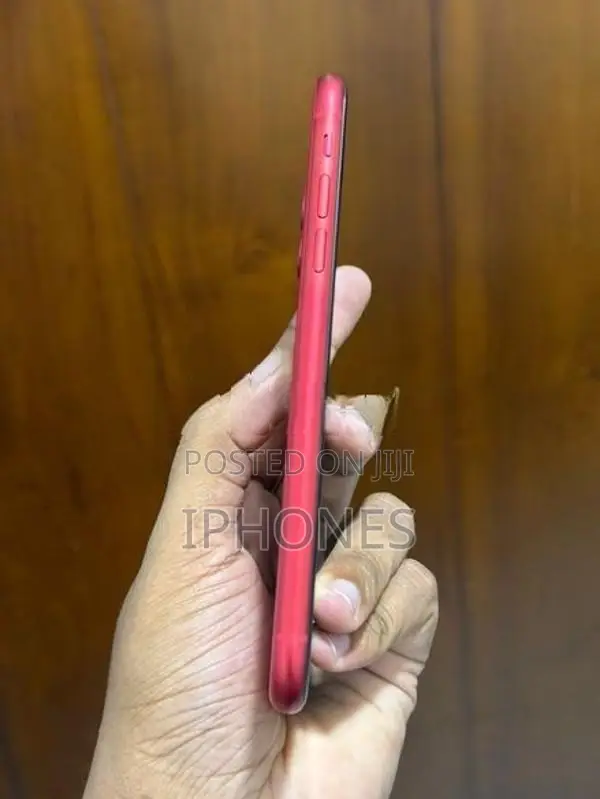 Apple iPhone 11 128GB (Used)