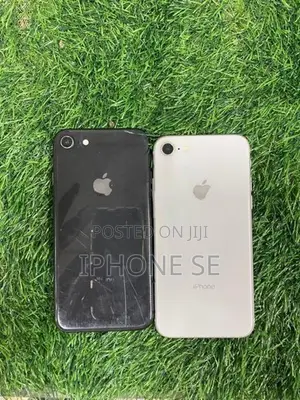 Apple iPhone 8 (Used)