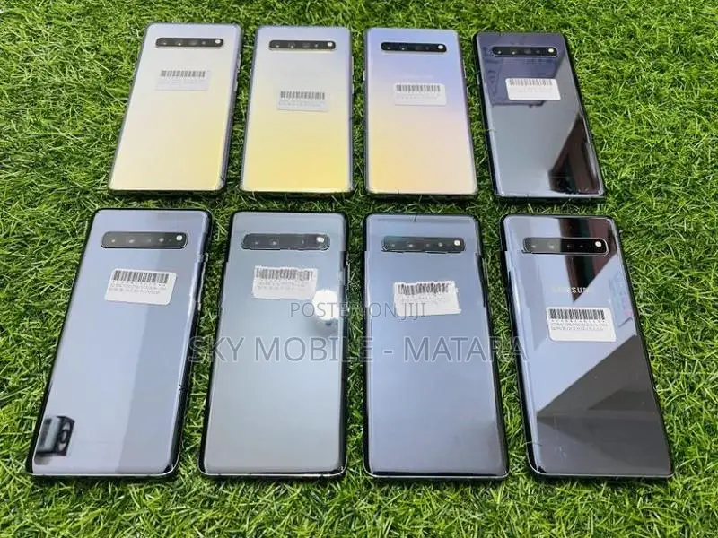 Samsung Galaxy S10 5G 8GB 256GB (Used)