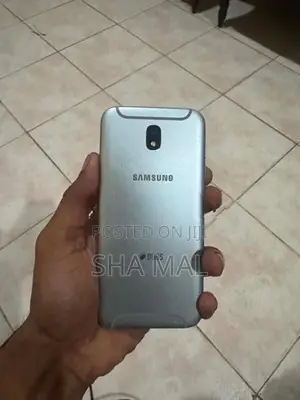 Samsung Galaxy J5 (Used)