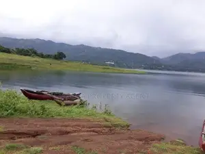 Lake Front Land for Sale in Kandy Digana