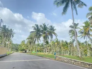 Land in Udugampola