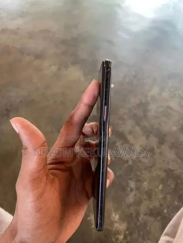 Samsung Galaxy S9+ (Used)