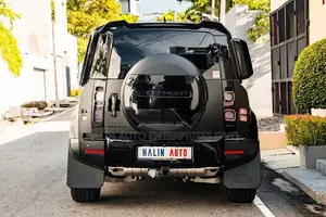 Land Rover Defender Easter Dark Edition 2023