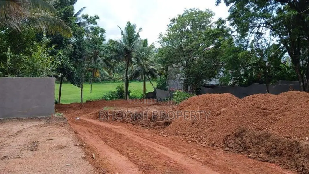 Homagama City Land for Sale