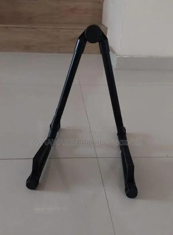 Guitar Stand