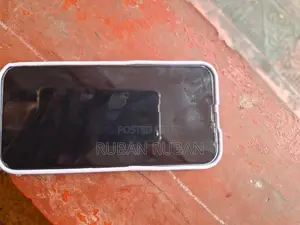 Apple iPhone 14 (Used)