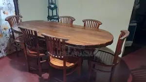 තේක්ක Dining table