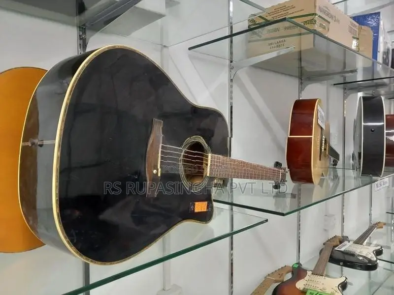 Box Guitar