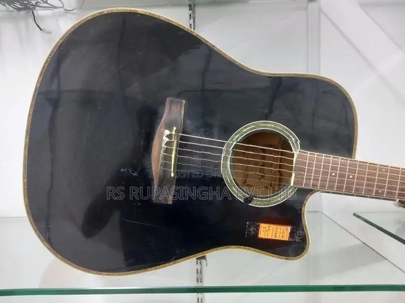 Box Guitar