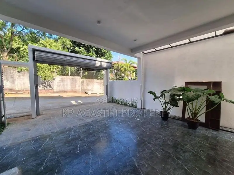 Luxury House for Sale Malabe City