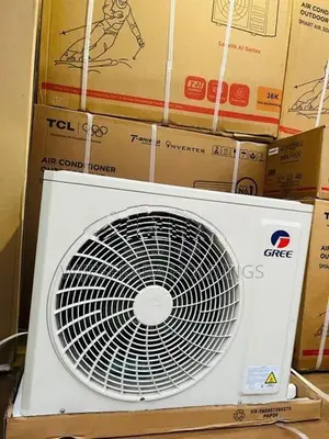 Gree 12000 BTU Non-Inverter Split AC
