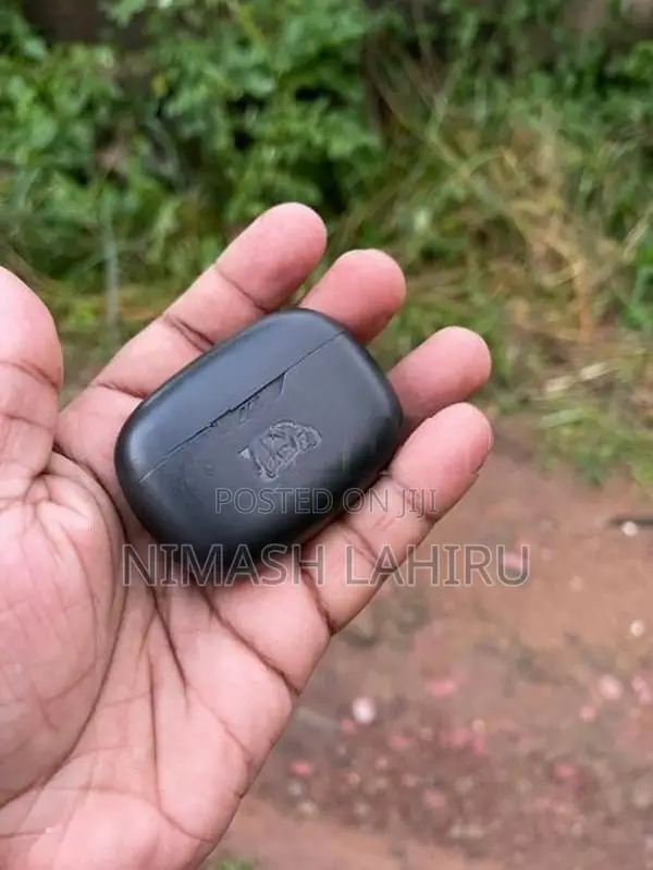 JBL Wave Beam Earbud